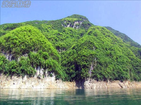 芙蓉江景點之&ldquo;青蟒過江&rdquo;