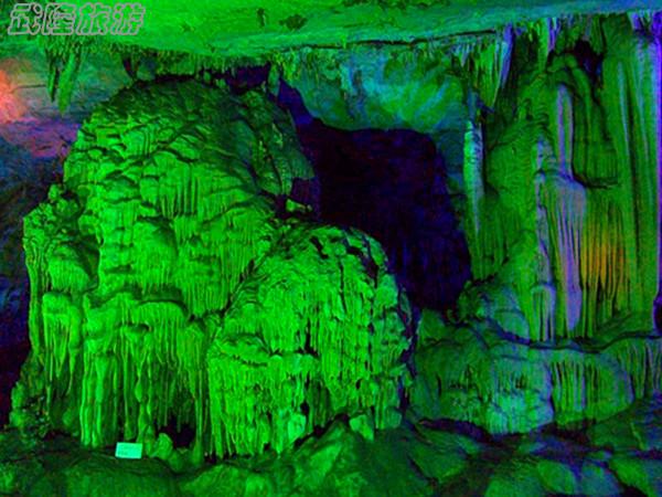 芙蓉洞景點之&ldquo;松柏會仙&rdquo;