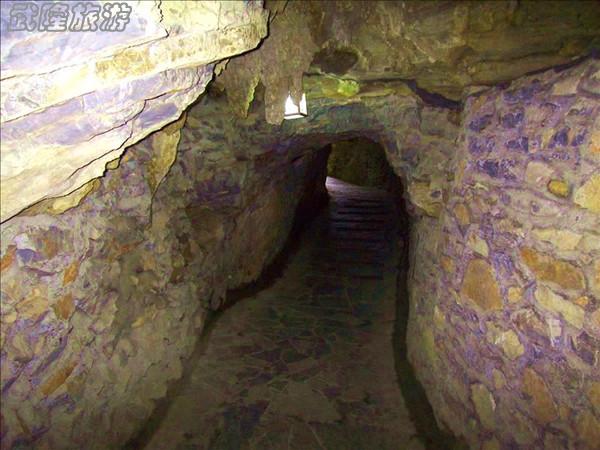 龍水峽地縫景點(diǎn)之&ldquo;時(shí)空隧道&rdquo;