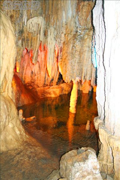 芙蓉洞景點之&ldquo;貴妃沐浴&rdquo;