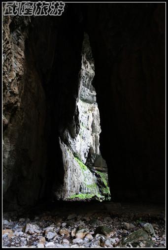 武隆天生三硚黑龍硚