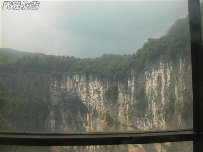 天生三硚觀光電梯