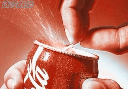 戶外運(yùn)動(dòng)前后半小時(shí)不要喝可樂
