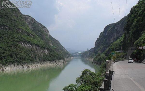 自駕游武隆境內烏江畫廊