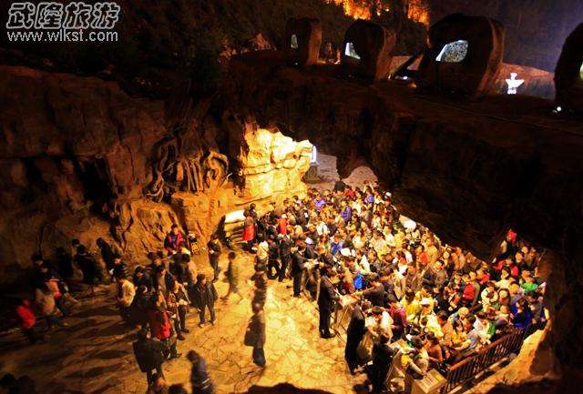 印象武隆加場演出火爆 進出場井然有序