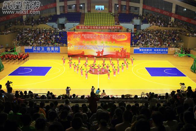 2012&ldquo;喀斯特杯&rdquo;廣場舞大PK  南城中央廣場隊一舉奪魁