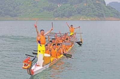 第九屆芙蓉江&ldquo;體彩杯&rdquo;龍舟錦標賽落幕 