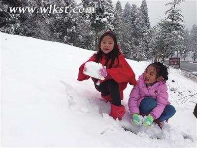 我要做一個&ldquo;雪蛋糕&rdquo;。 陳江容/攝