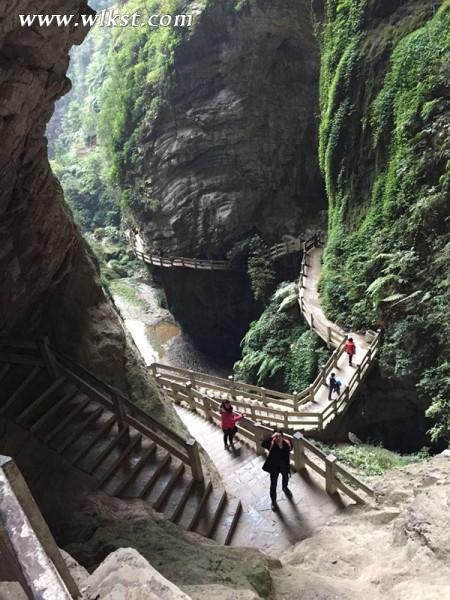 在青山綠水間,自由的呼吸——武隆逍遙游