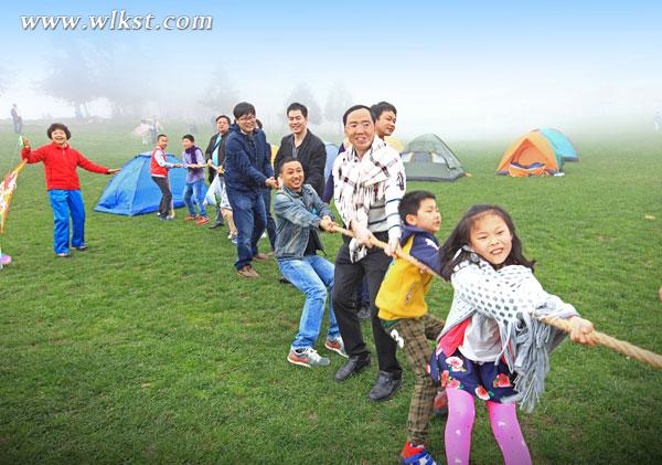 青春不留白 清明節200大學生仙女山與風箏約會