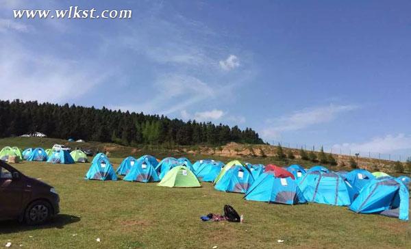 五一仙女山上演冰火兩重天 大雨與烈日交替