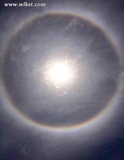 武隆仙女山驚現(xiàn)日暈天象奇觀