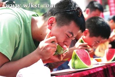 &ldquo;大胃王&rdquo;吃瓜比賽