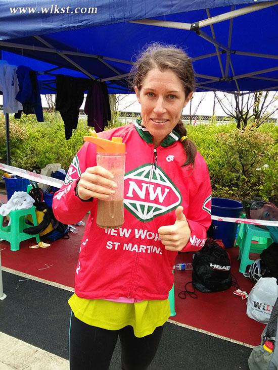 武隆戶外運動公開賽 運動員自制巧克力醬補充能量