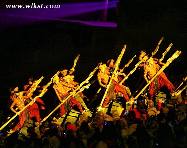  《印象武隆》&ldquo;棒棒&rdquo;演出橋段之女&ldquo;棒棒&rdquo;