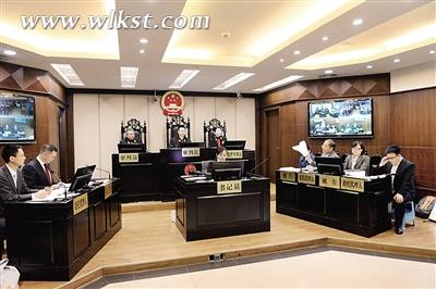 重慶景區訴《變形金剛4》案開庭 稱未呈現標識