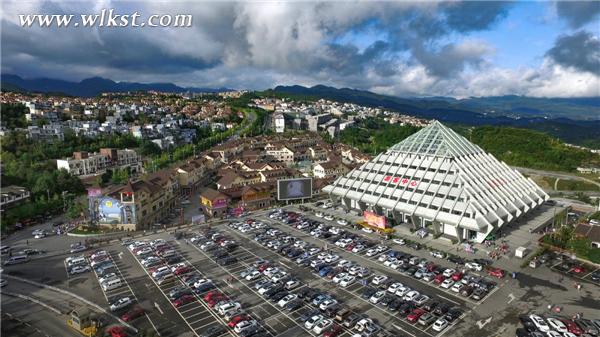  圖為武隆仙女鎮游客接待中心。王俊杰/攝