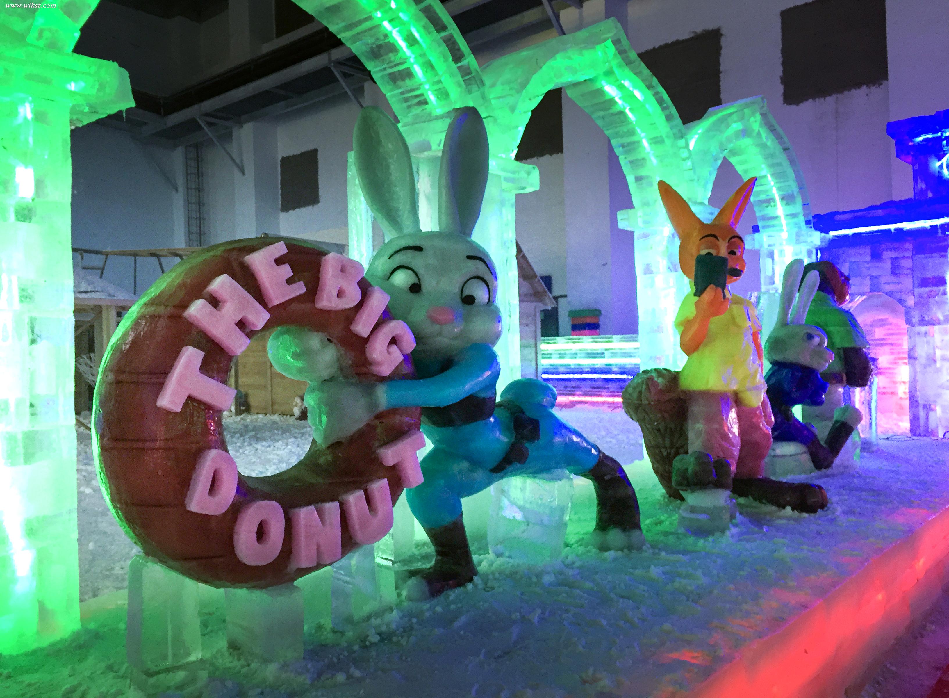 仙女山冰雪城冰雕區