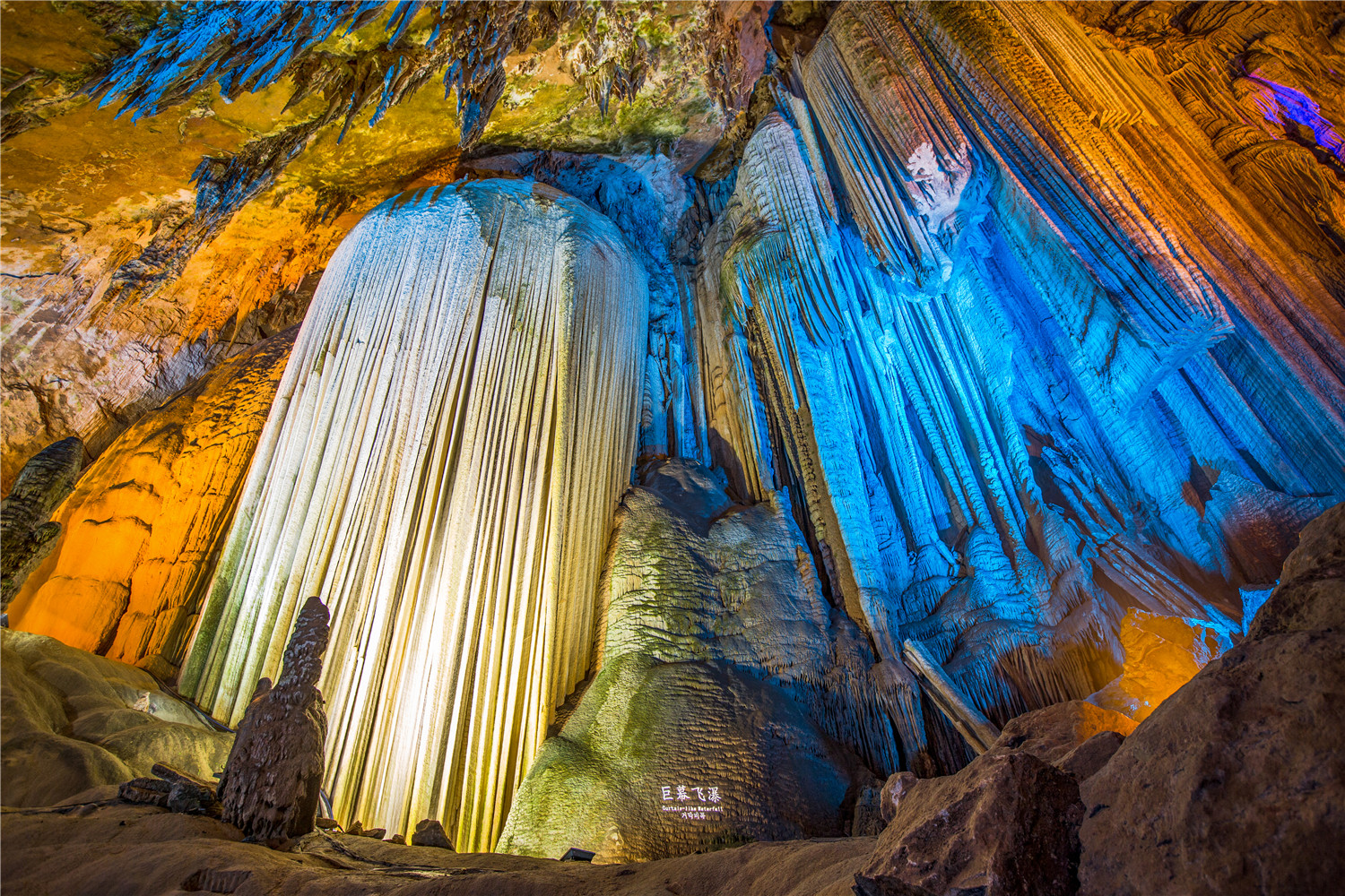 國慶假期過半 到重慶武隆來一場經(jīng)典三日游如何？