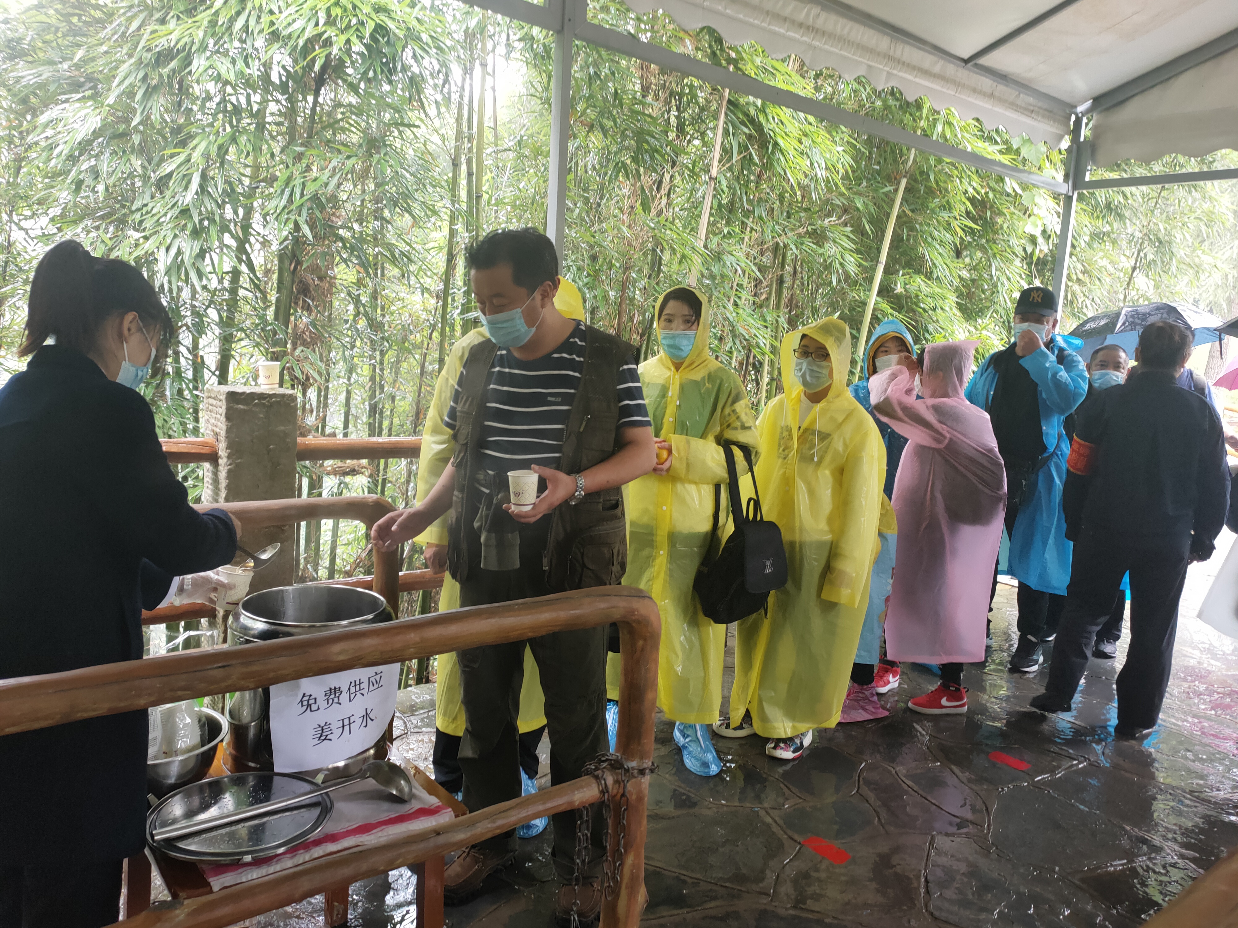 國慶假期過半 到重慶武隆來一場經(jīng)典三日游如何？